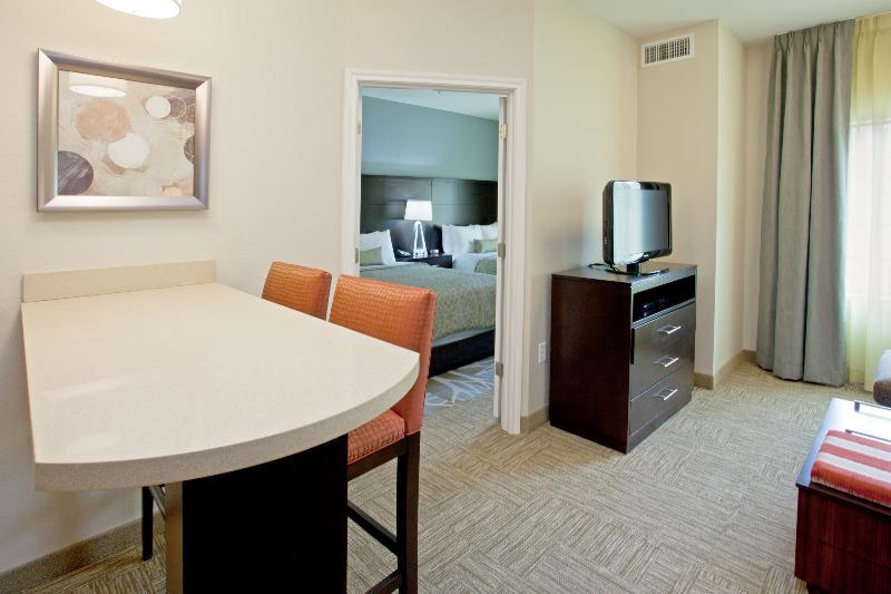 Staybridge Suites Detroit-Utica By Ihg Εξωτερικό φωτογραφία